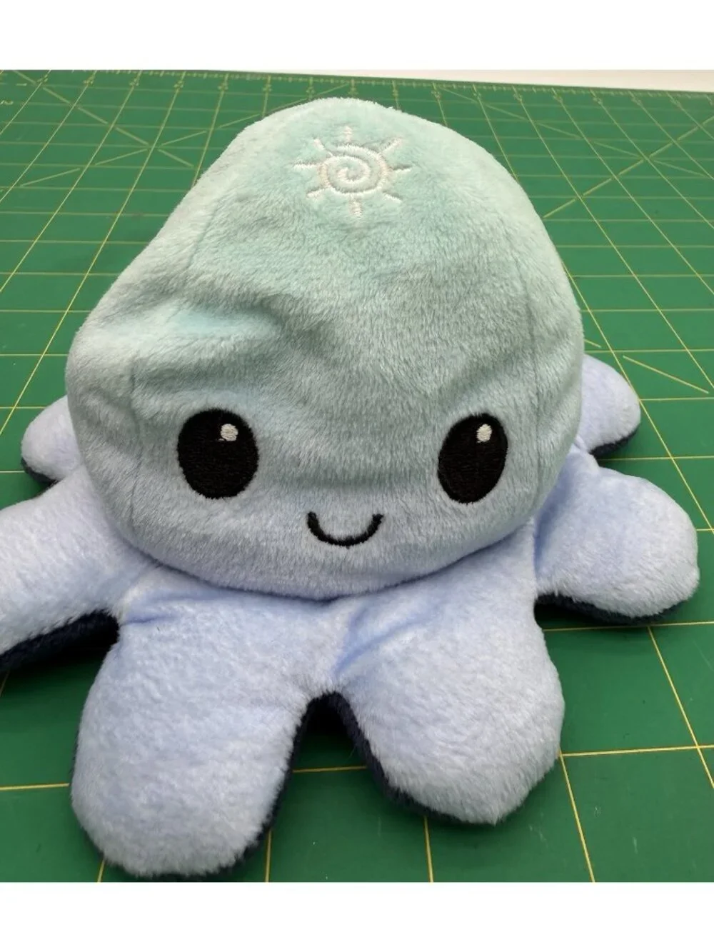 2021 TeeTurtle Reversible Octopus  Dark Blue Light Blue Ocean Day Night Plush 6”